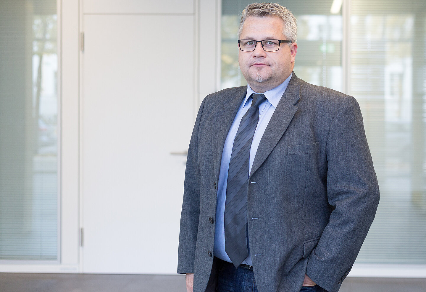 Portraitfoto Lutz Engisch