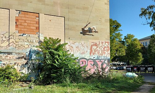 Raum – Zeit – Transformationen: Vom Schwimmstadion zum Sportmuseum Raum – Zeit – Transformationen: Vom Schwimmstadion zum Sportmuseum