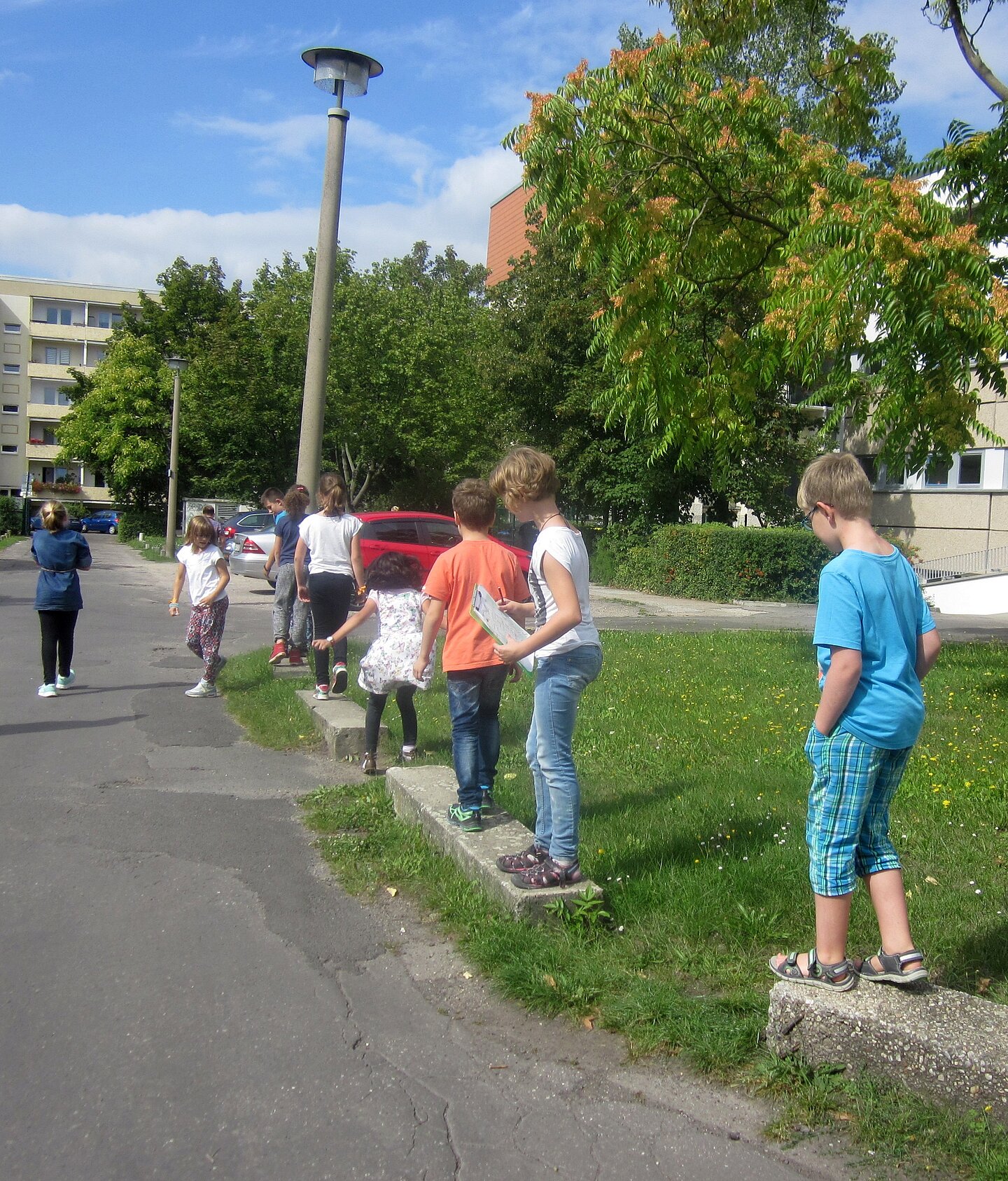 SpielRaum Grünau (Foto: Maria Garz, Grünau bewegt sich) Kinder beim Spielen